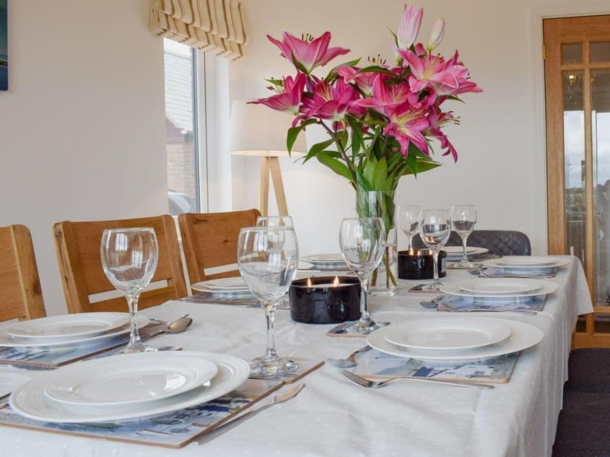 Bernicia House Villa Seahouses Buitenkant foto